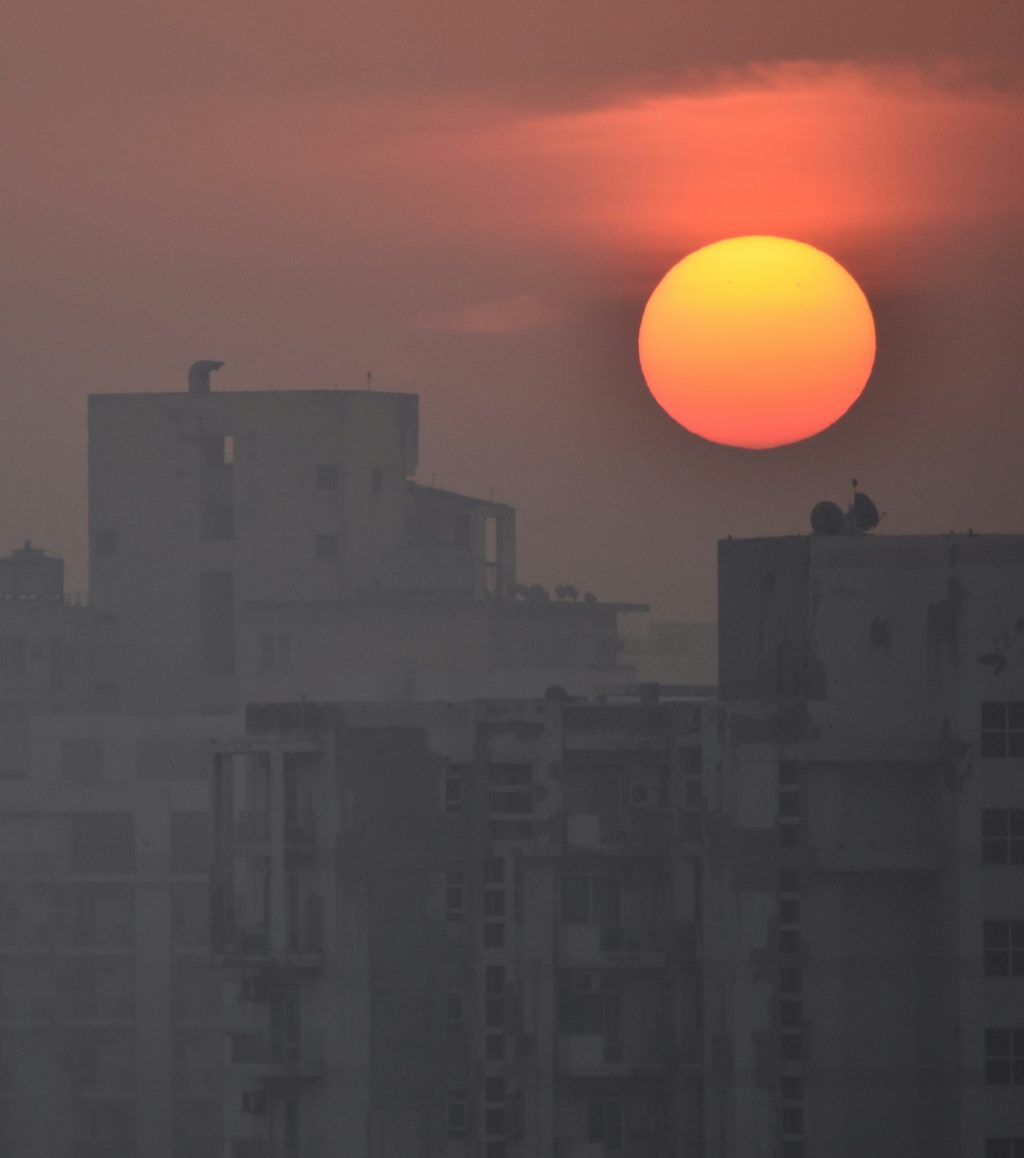 Wildfire smoke limits human&nbsp;freedom